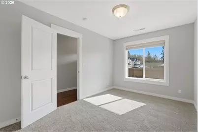 1009 NE 10th St, Battle Ground, WA 98604 - Photo 13