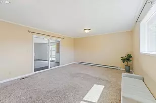 1532 Johnson St, North Bend, OR 97459 - Photo 27