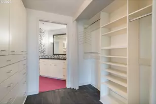 1132 SW 19th Ave, Portland, OR 97205 - Photo 15