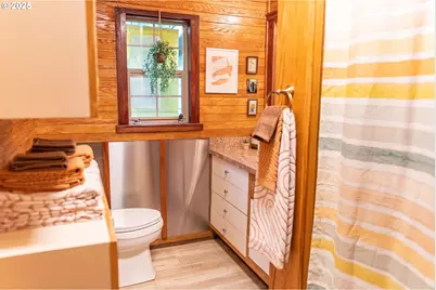 14 NW Lakeside Dr, Cascade Locks, OR 97014 - Photo 11