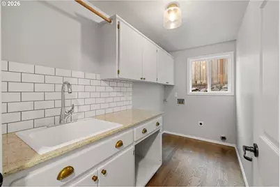 15350 SW Firtree Dr, Portland, OR 97223 - Photo 9