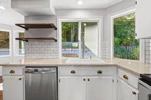 15350 SW Firtree Dr, Portland, OR 97223 - Photo 13