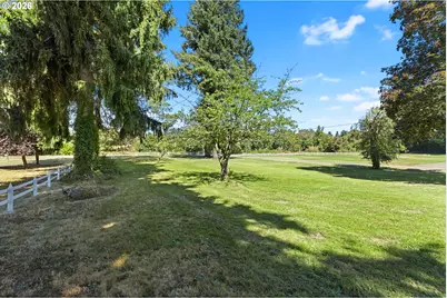817 W Old Melrose Rd, Roseburg, OR 97471 - Photo 33