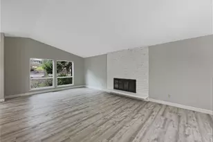 2531 SW Stanley Ct, Portland, OR 97219 - Photo 3