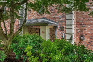 2430 NW Westover Rd, Portland, OR 97210 - Photo 3