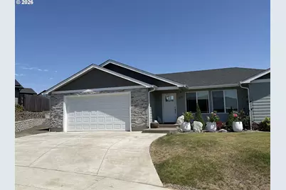 675 SE Brush Ct, Winston, OR 97496 - Photo 29