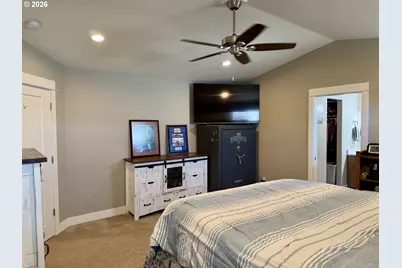 675 SE Brush Ct, Winston, OR 97496 - Photo 21