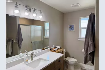 675 SE Brush Ct, Winston, OR 97496 - Photo 23