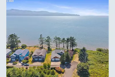 8580 Bayfront Ln, Bay City, OR 97107 - Photo 19