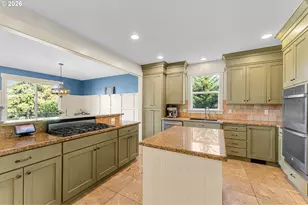 17908 S Lavine Ln, Oregon City, OR 97045 - Photo 11