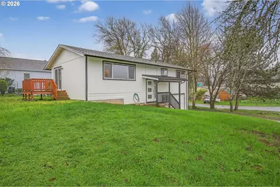 271 Tualatin St, Saint Helens, OR 97051 - Photo 3