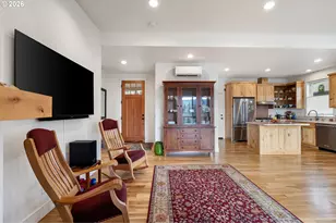 530 Sunridge Ln, Lowell, OR 97452 - Photo 9