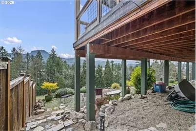 530 Sunridge Ln, Lowell, OR 97452 - Photo 33