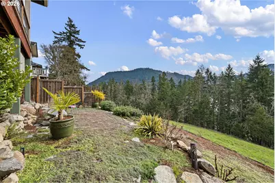 530 Sunridge Ln, Lowell, OR 97452 - Photo 37