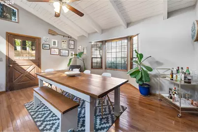 9319 NE Broadway, Portland, OR 97220 - Photo 15