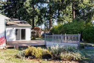 1608 NE 120th Ave, Portland, OR 97220 - Photo 33