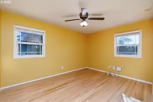 1608 NE 120th Ave, Portland, OR 97220 - Photo 25