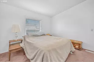 1949 SE Palmquist Rd, Gresham, OR 97080 - Photo 29