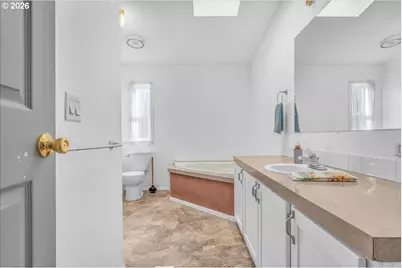 1949 SE Palmquist Rd #121, Gresham, OR 97080 - Photo 19