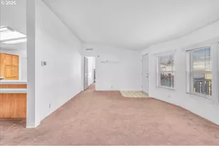 1949 SE Palmquist Rd, Gresham, OR 97080 - Photo 13