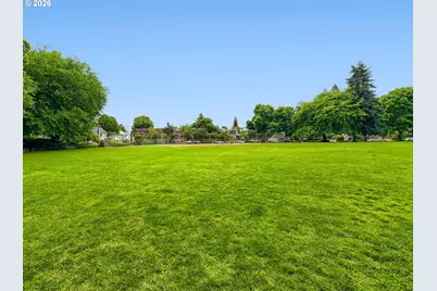 2345 NW Overton St, Portland, OR 97210 - Photo 29