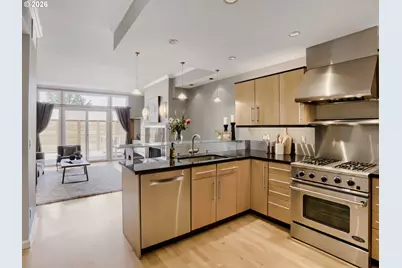 2345 NW Overton St, Portland, OR 97210 - Photo 9