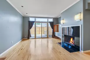 2345 NW Overton St, Portland, OR 97210 - Photo 5