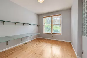 2345 NW Overton St, Portland, OR 97210 - Photo 9
