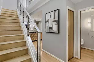2345 NW Overton St, Portland, OR 97210 - Photo 13