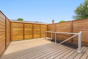 2345 NW Overton St, Portland, OR 97210 - Photo 11