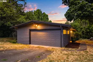 5601 SE Oetkin Dr, Milwaukie, OR 97267 - Photo 3