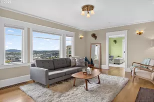 2440 SW Hoffman Ave, Portland, OR 97201 - Photo 3
