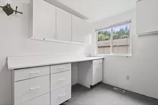 38325 Scravel Hill Rd NE, Albany, OR 97322 - Photo 13
