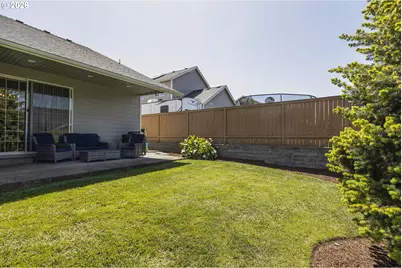 781 E McKinley St, Carlton, OR 97111 - Photo 27