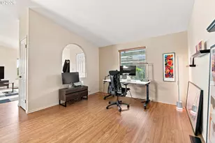 3355 N Delta Hwy, Eugene, OR 97408 - Photo 17