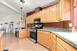 3355 N Delta Hwy, Eugene, OR 97408 - Photo 11