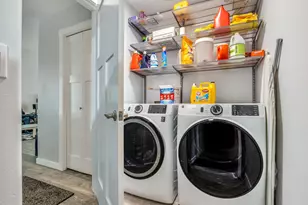 320 South St, Astoria, OR 97103 - Photo 27