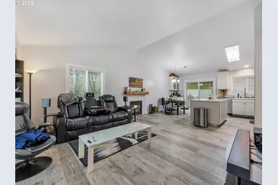 320 South St, Astoria, OR 97103 - Photo 5
