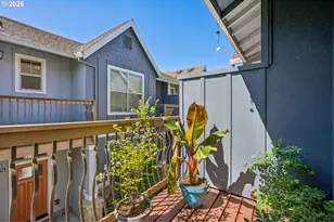 326 NE Morgan St, Portland, OR 97211 - Photo 19