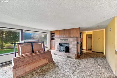 94921 Lindgren Ln, North Bend, OR 97459 - Photo 9