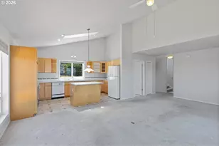 935 SW 7th St, Lincoln City, OR 97367 - Photo 11