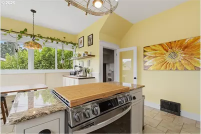2000 W Reserve St, Vancouver, WA 98663 - Photo 17