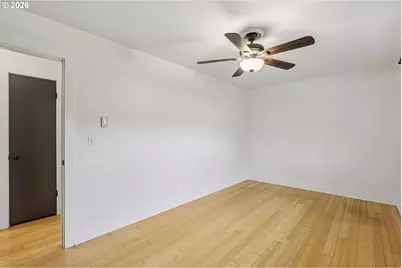 2301 SE Caruthers St #10, Portland, OR 97214 - Photo 27