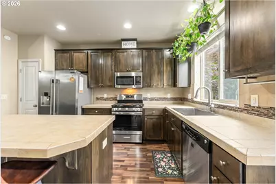 16406 SE Scoria Ln, Damascus, OR 97089 - Photo 11