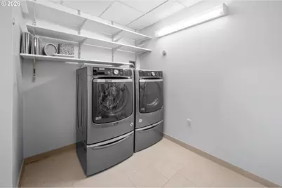 1001 NW Lovejoy St #608, Portland, OR 97209 - Photo 33