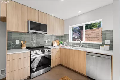 4126 SE Franklin St, Portland, OR 97202 - Photo 13