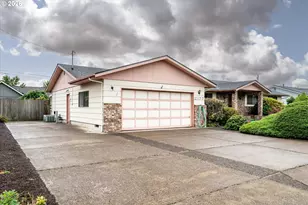 2177 Firth Ave, Springfield, OR 97477 - Photo 3