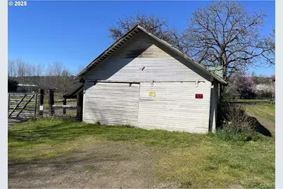 33000 W Valley Hwy, Sheridan, OR 97378 - Photo 3