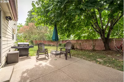 2015 Chase Loop SW, Albany, OR 97321 - Photo 25