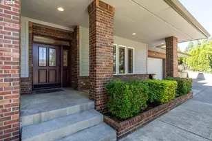 15686 SW Pleasantview Ct, Portland, OR 97224 - Photo 3